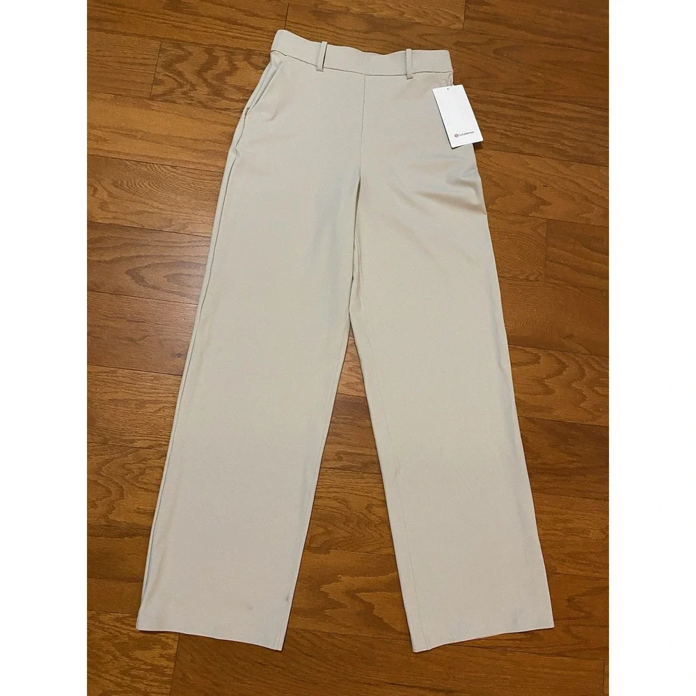 148$ Lululemon Daydrift HR Wide Leg Trouser Size Small Down Color BNWT. New!
